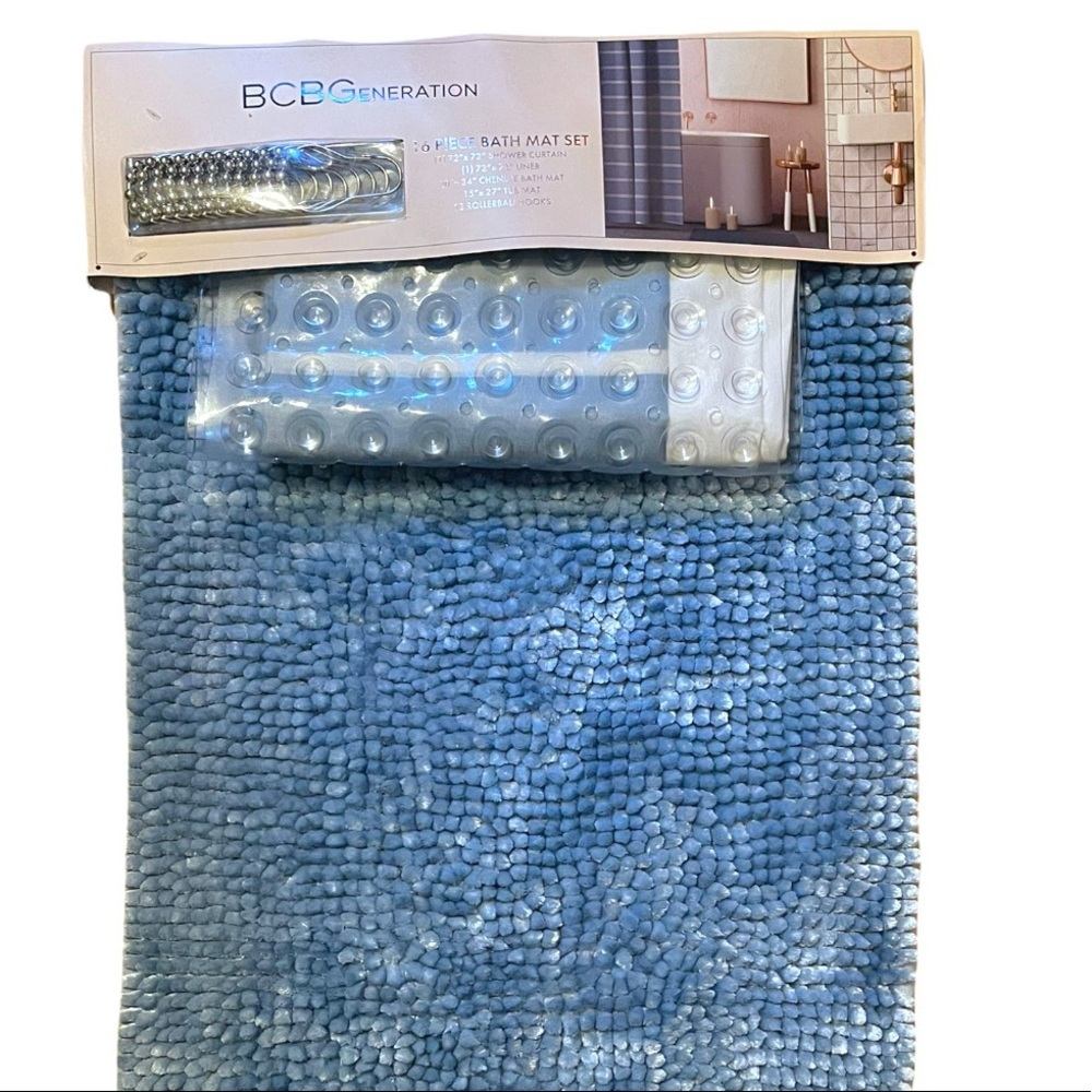 BCBGenerations - NWT 16-PIECE BATH SET IN HEARTSTRINGS STRIPE